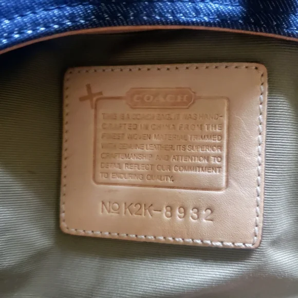 SOLD - COACH Vintage  Y2K  Hampton Hobo Purse - Denim - Picture 10 of 13